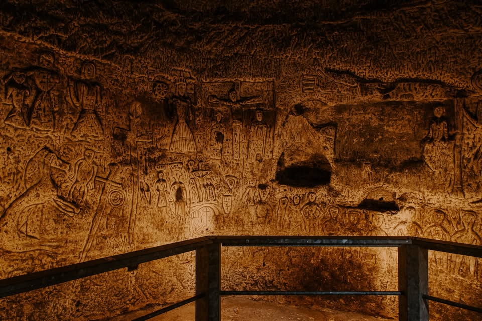 Drawing Workshop | &pound;18 | Royston Cave, Melbourn St, Royston, SG8 7BZ